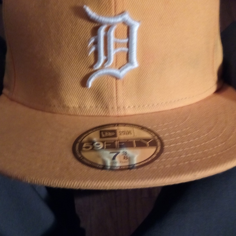 Lid - Picture 3 of 3